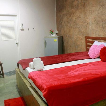 Ban Khun Rin Homestay Amphawa Exterior foto