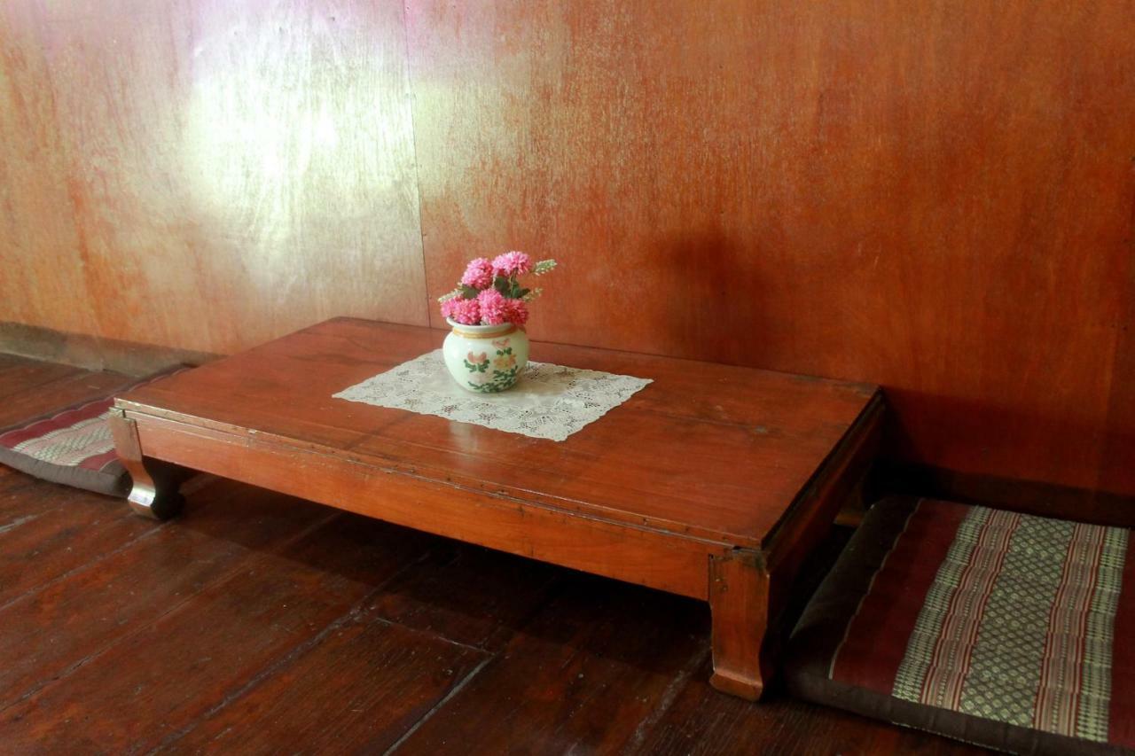 Ban Khun Rin Homestay Amphawa Exterior foto